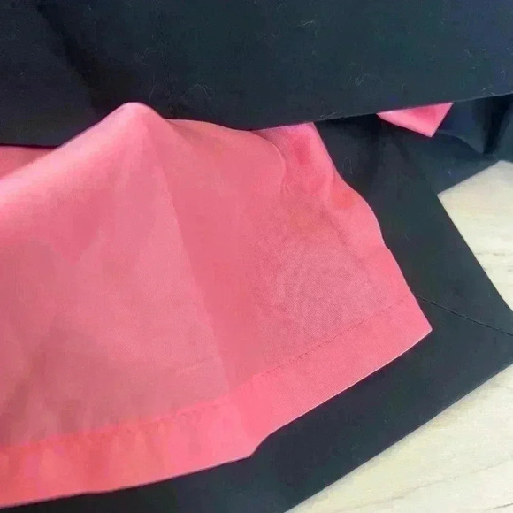 Elizabeth McKay Black Skirt with Embroidered Waist Size 8 - Picture 4 of 7